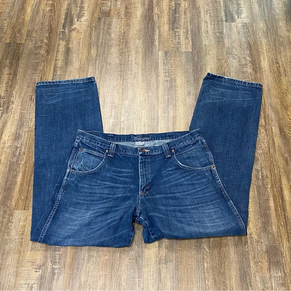 Wrangler Men's Straight Leg Blue‎ Jeans Size 38x36”